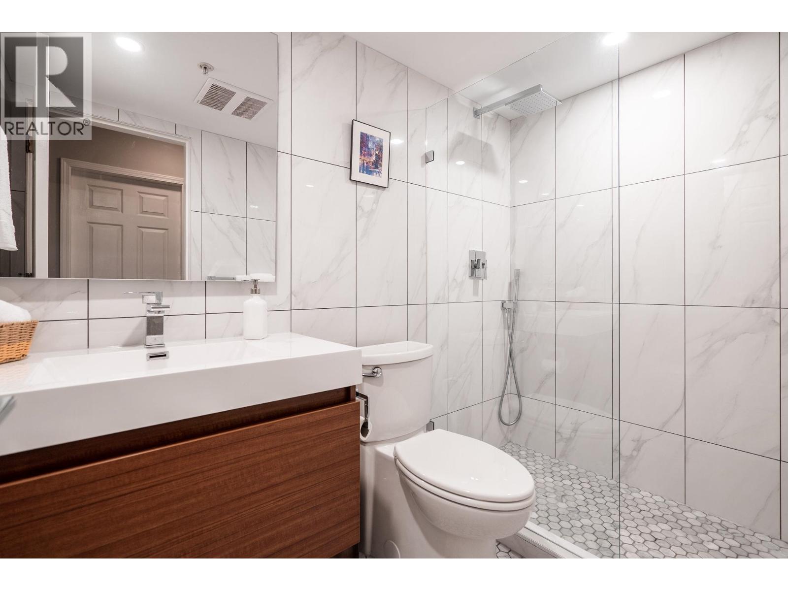 2001 1128 Quebec Street, Vancouver, British Columbia  V6A 4E1 - Photo 19 - R3078953