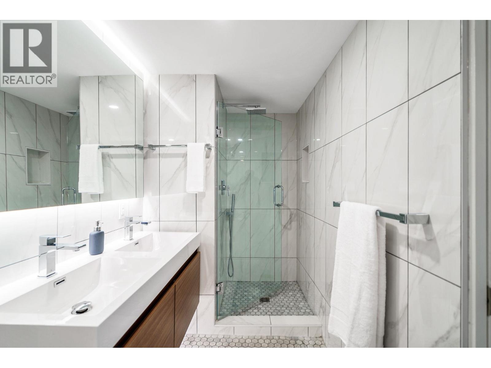 2001 1128 Quebec Street, Vancouver, British Columbia  V6A 4E1 - Photo 20 - R3078953