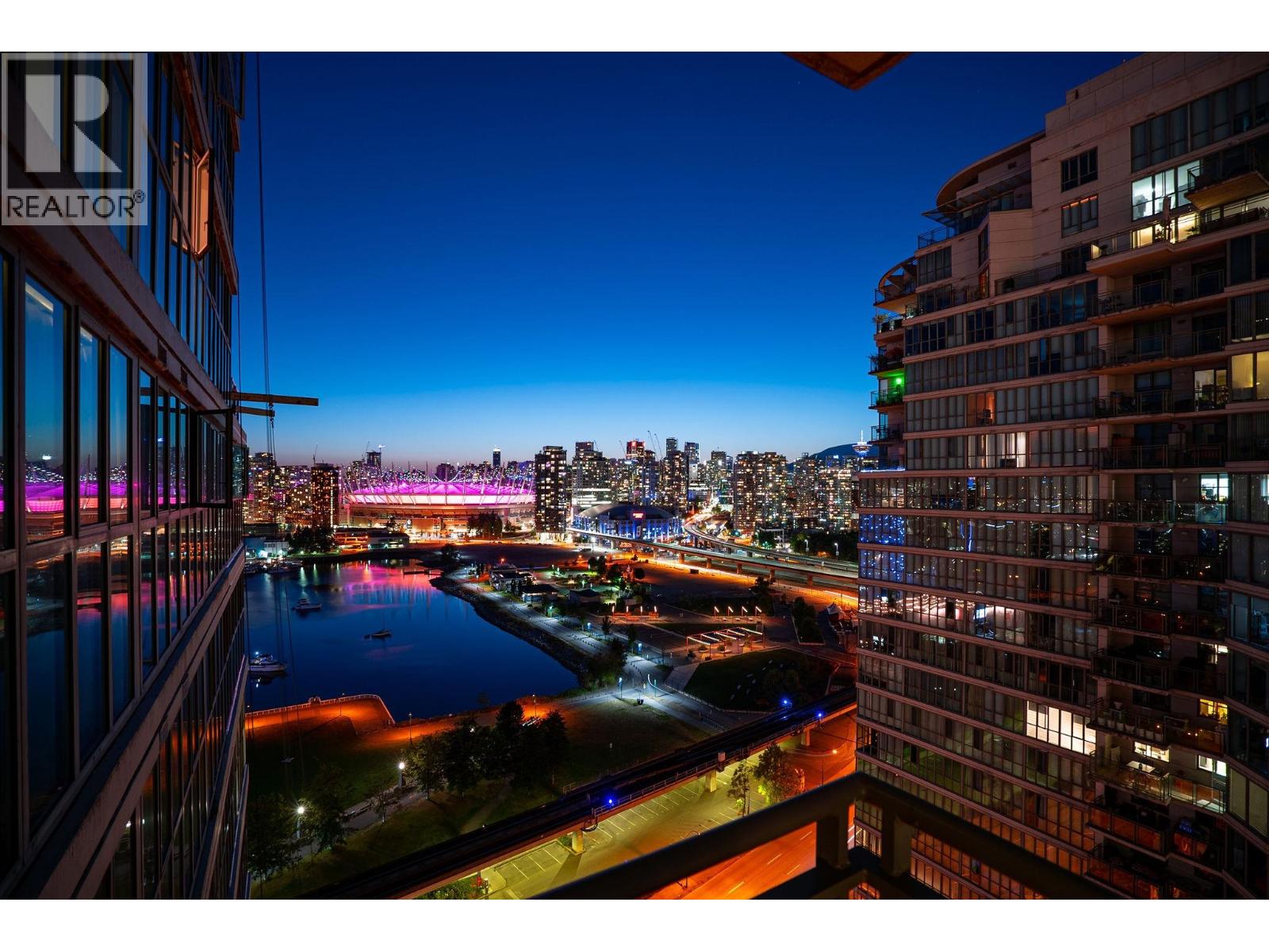 2001 1128 Quebec Street, Vancouver, British Columbia  V6A 4E1 - Photo 6 - R3078953