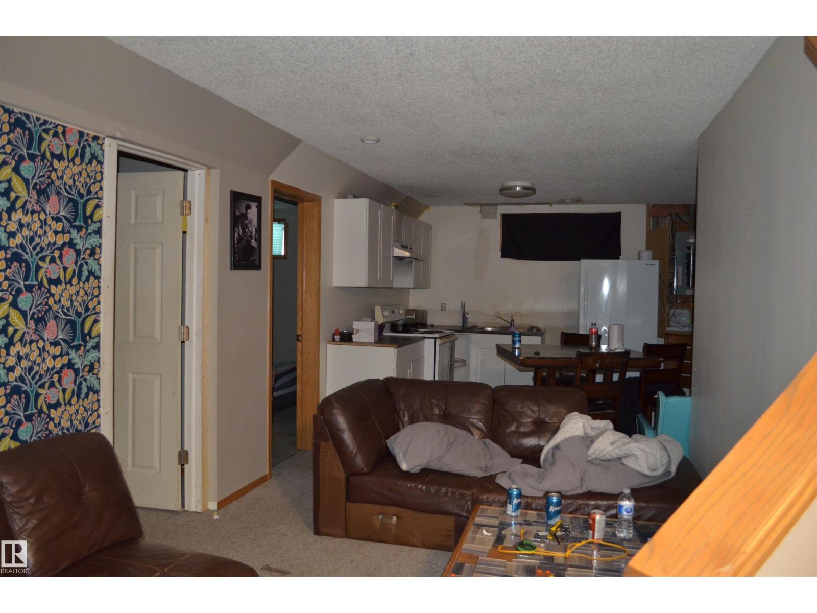 11511 9 Av Nw, Edmonton, Alberta  T6J 6T9 - Photo 13 - E4469893