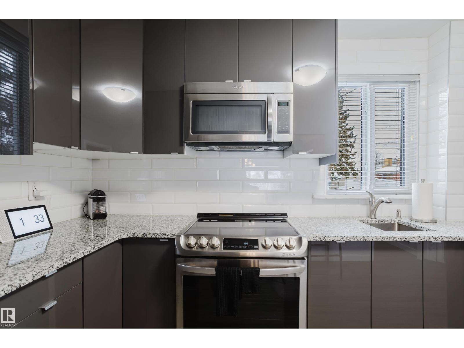 11708 130 St Nw, Edmonton, Alberta  T5J 1A1 - Photo 11 - E4469895