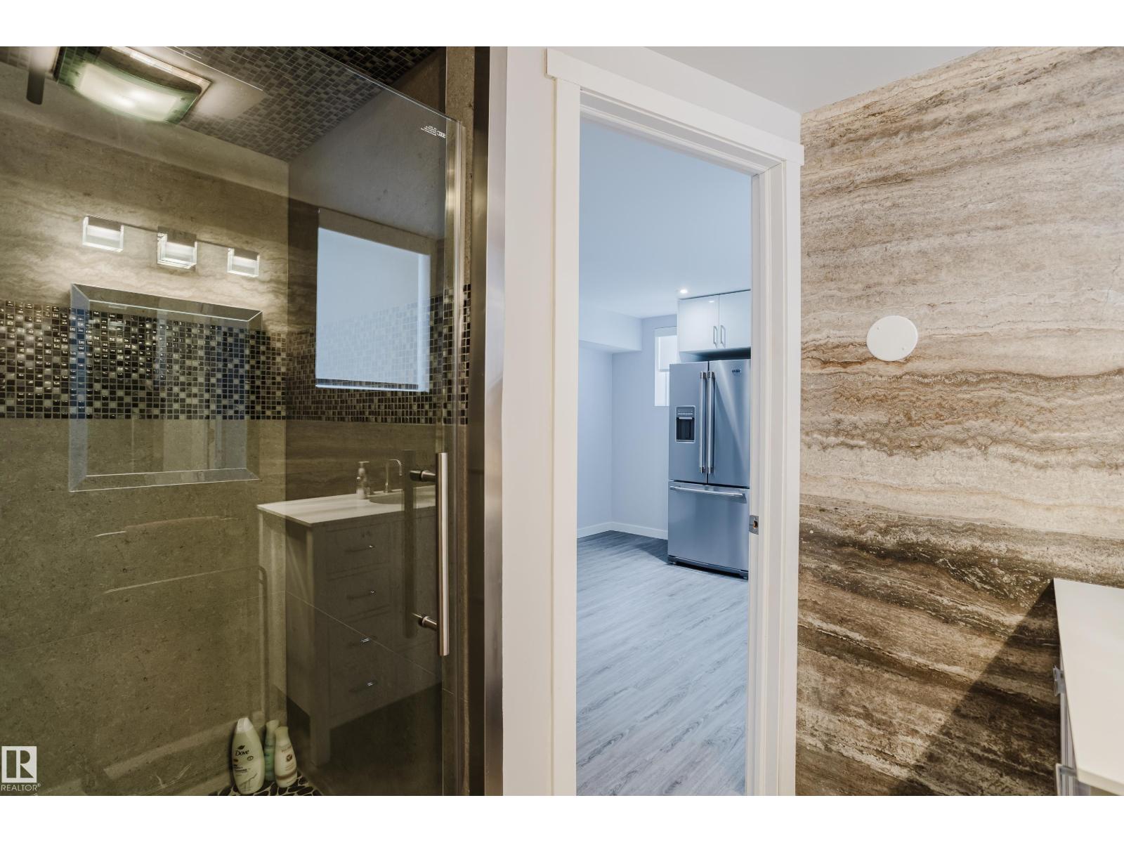 11708 130 St Nw, Edmonton, Alberta  T5J 1A1 - Photo 38 - E4469895