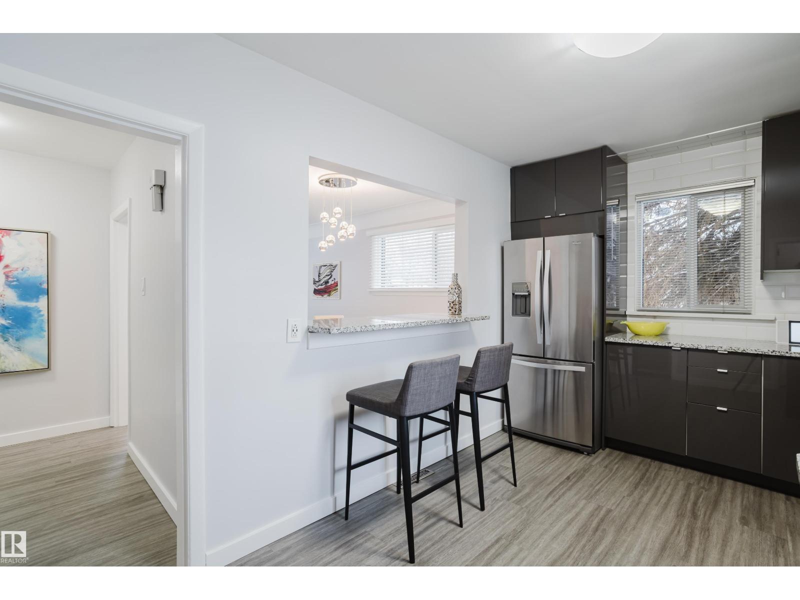 11708 130 St Nw, Edmonton, Alberta  T5J 1A1 - Photo 8 - E4469895