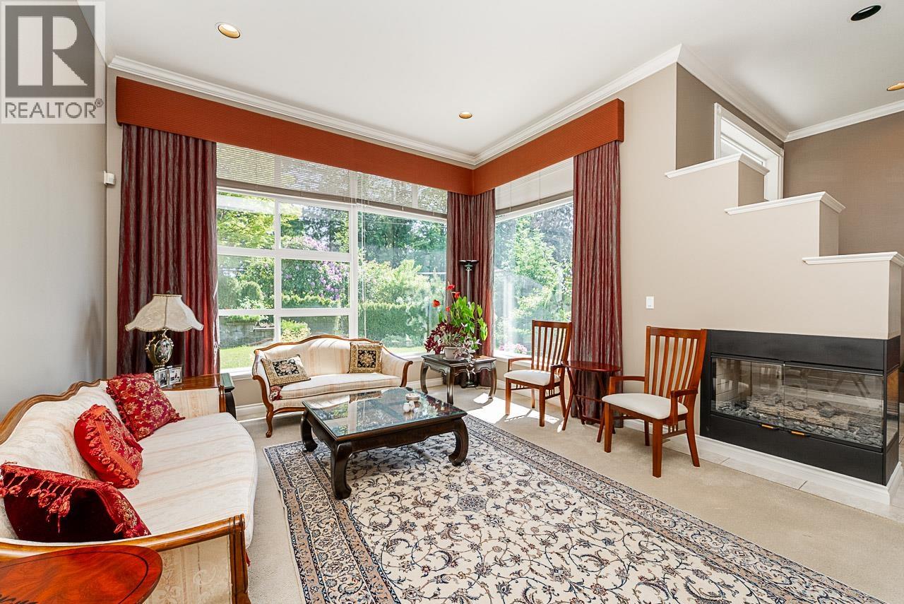 180 W Osborne Road, North Vancouver, British Columbia  V7N 2P8 - Photo 5 - R3078958