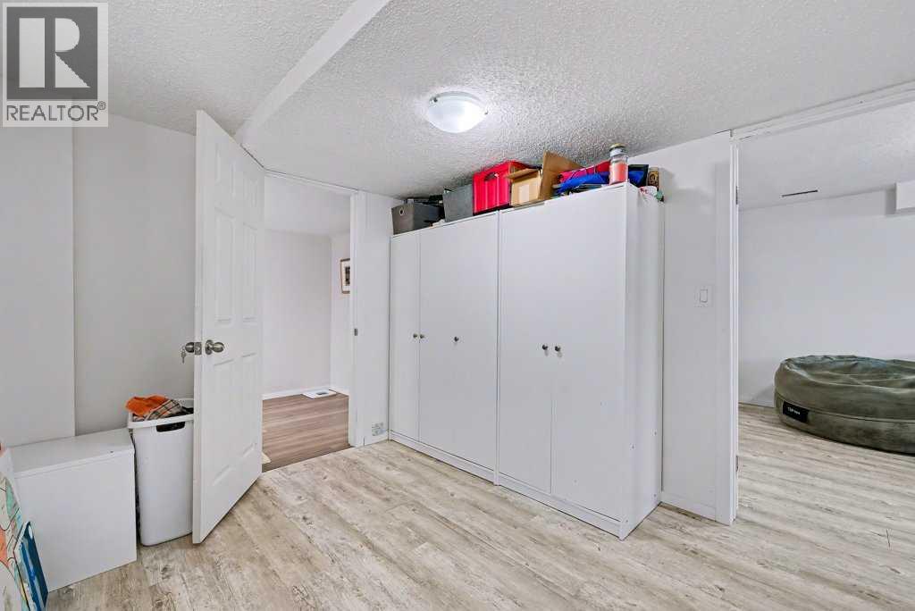 29 Erin Green Way Se, Calgary, Alberta  T2B 3C2 - Photo 28 - A2278541