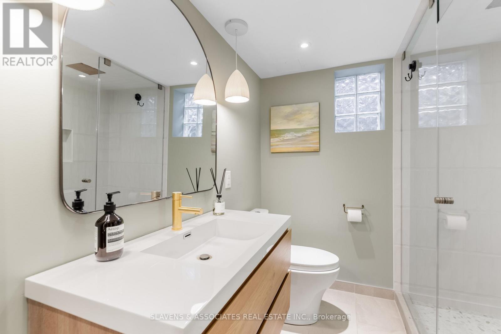 9 Elmsthorpe Avenue, Toronto, Ontario  M5P 2L5 - Photo 27 - C12692086