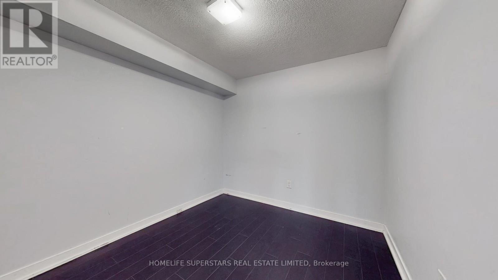 526 - 10 Capreol Court, Toronto, Ontario  M5V 4B3 - Photo 22 - C12692096