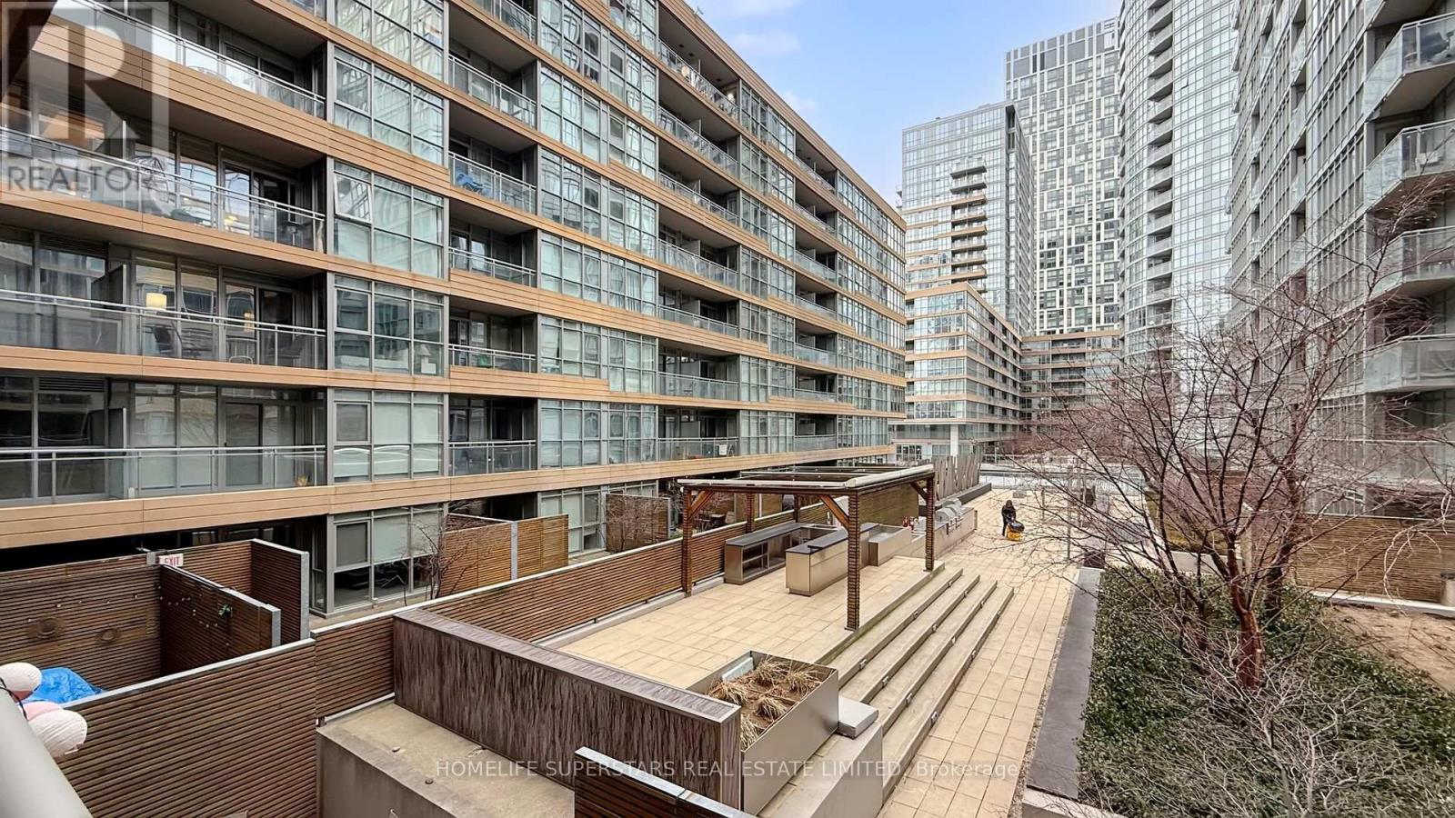 526 - 10 Capreol Court, Toronto, Ontario  M5V 4B3 - Photo 30 - C12692096