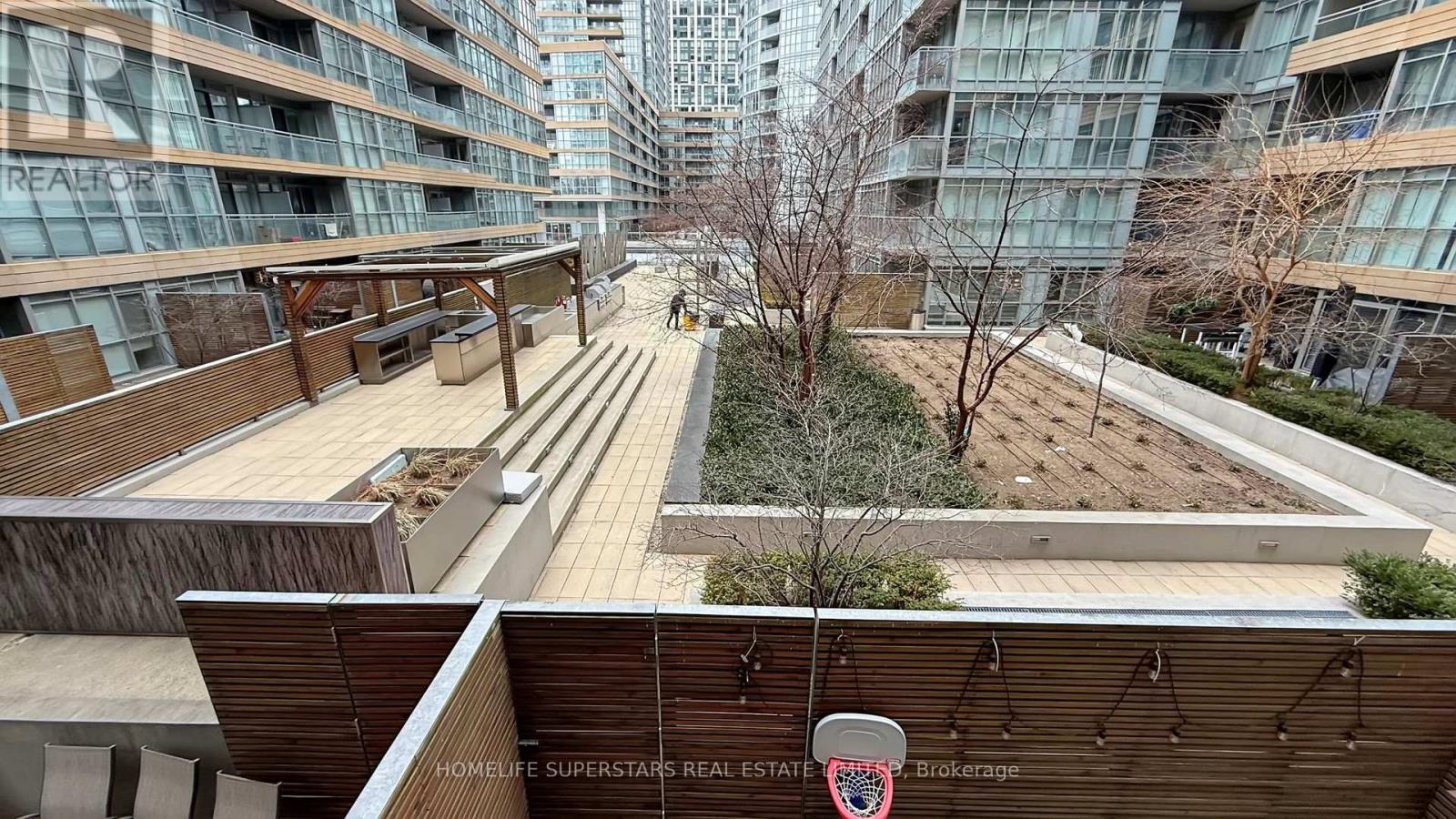 526 - 10 Capreol Court, Toronto, Ontario  M5V 4B3 - Photo 32 - C12692096