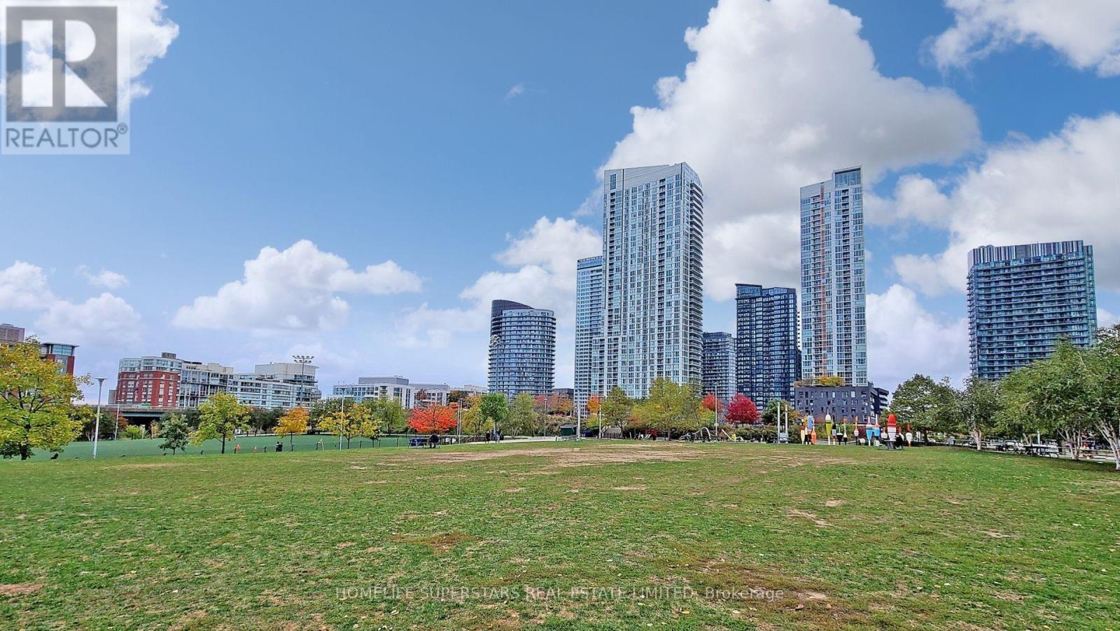 526 - 10 Capreol Court, Toronto, Ontario  M5V 4B3 - Photo 47 - C12692096