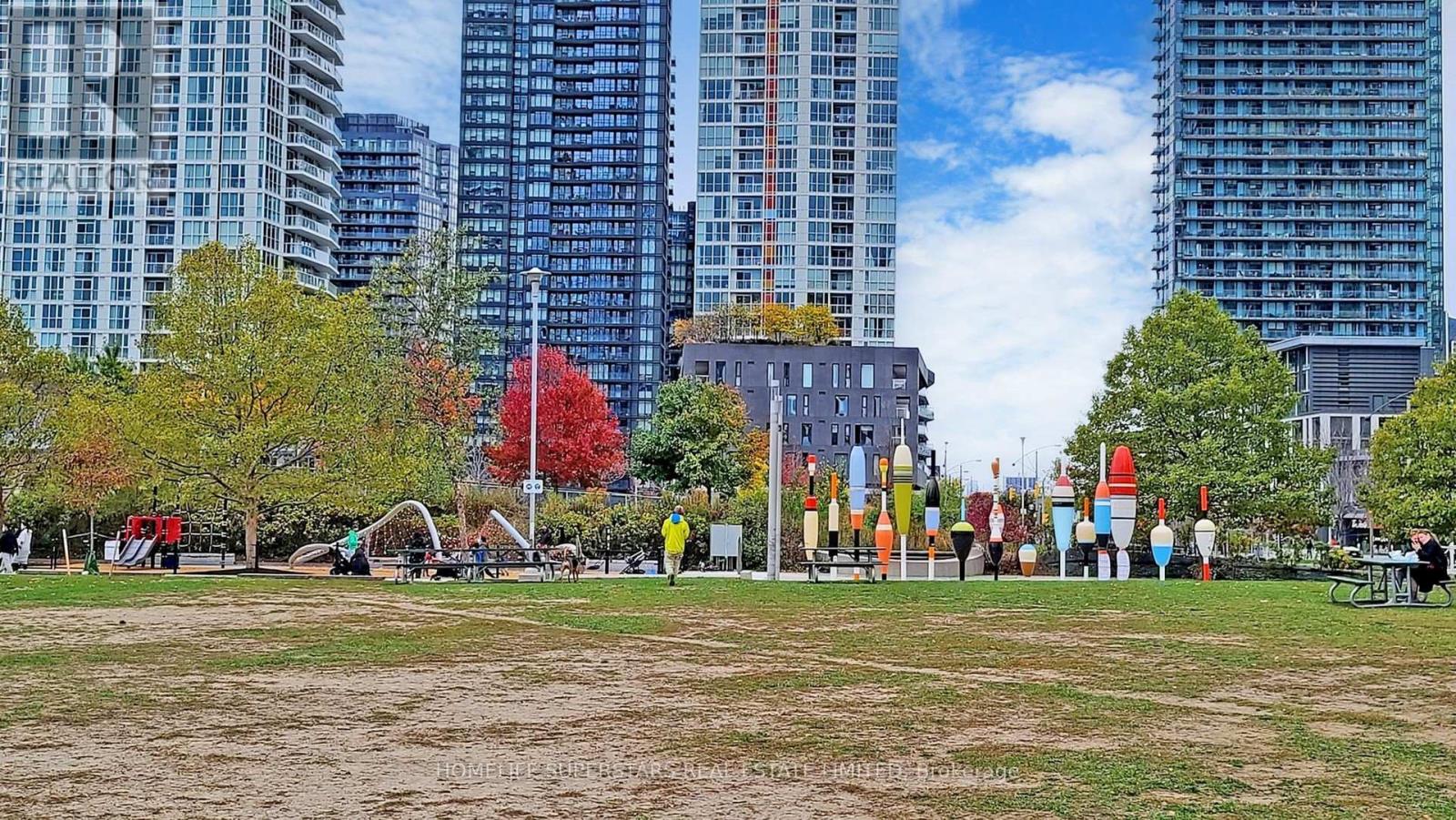 526 - 10 Capreol Court, Toronto, Ontario  M5V 4B3 - Photo 48 - C12692096