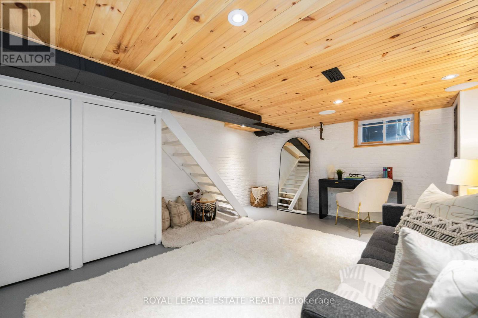 24 Hannaford Street, Toronto, Ontario  M4E 3G7 - Photo 30 - E12692116