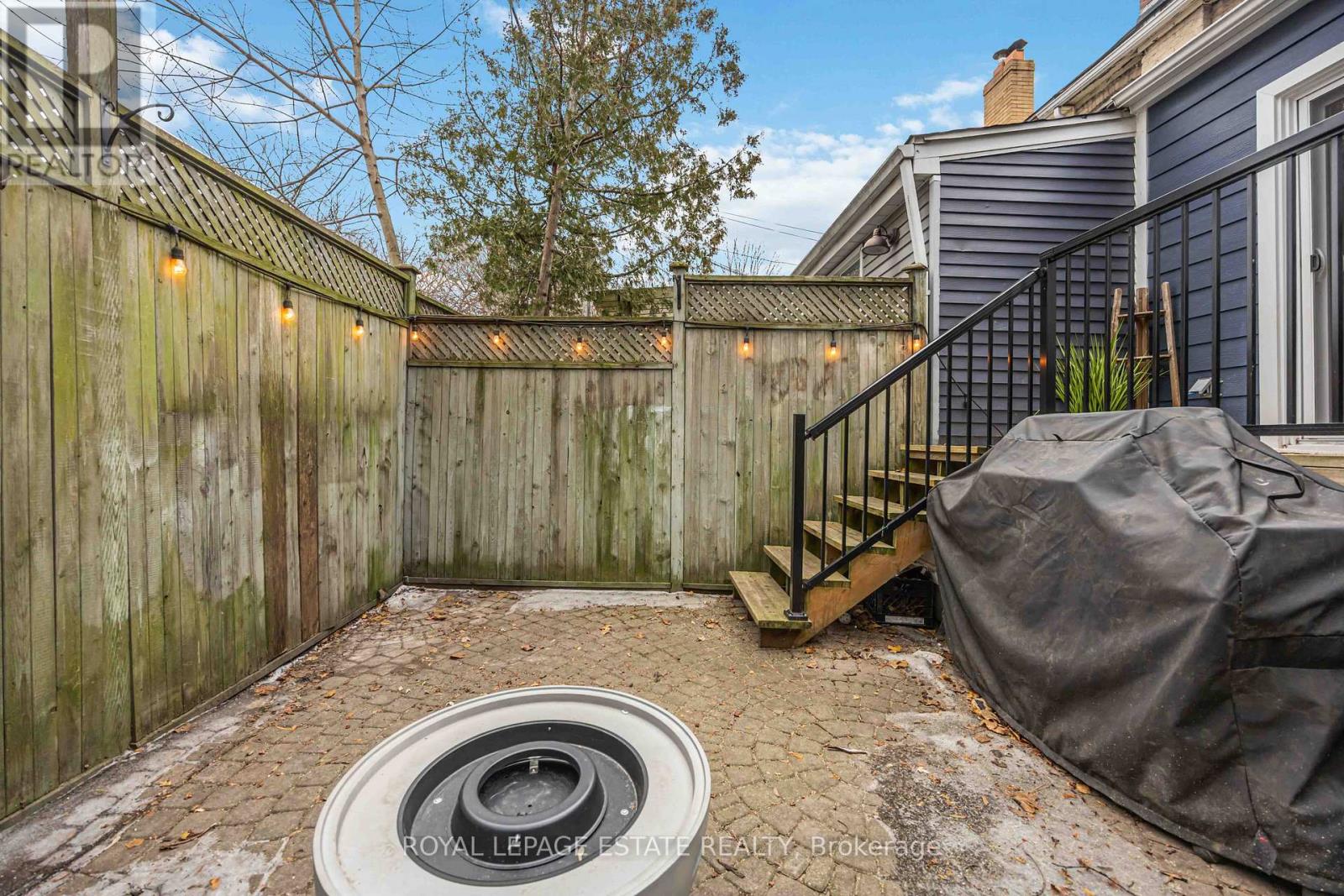 24 Hannaford Street, Toronto, Ontario  M4E 3G7 - Photo 39 - E12692116