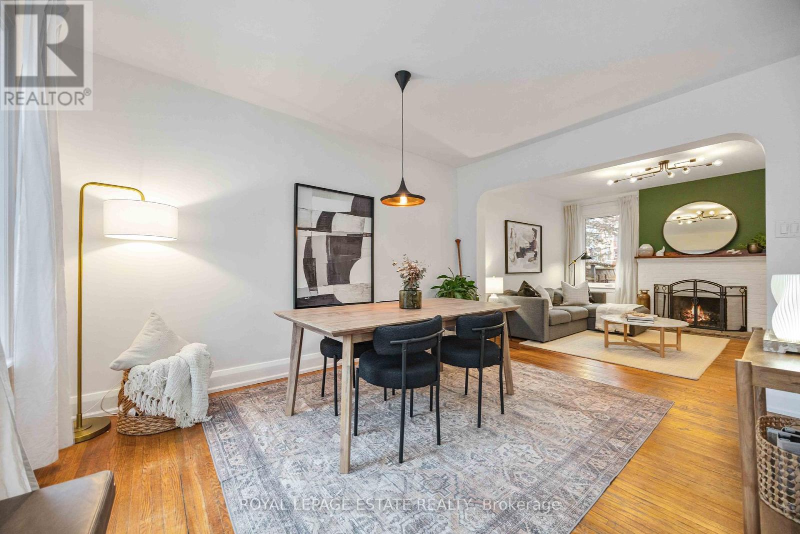 24 Hannaford Street, Toronto, Ontario  M4E 3G7 - Photo 6 - E12692116