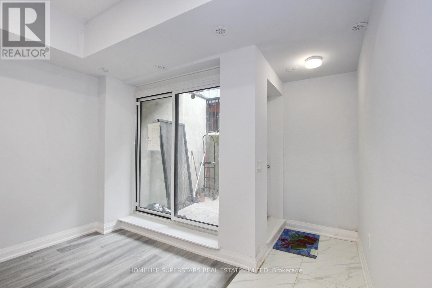 902 - 5309 Highway No 7, Vaughan, Ontario  L4L 0J1 - Photo 5 - N12692110