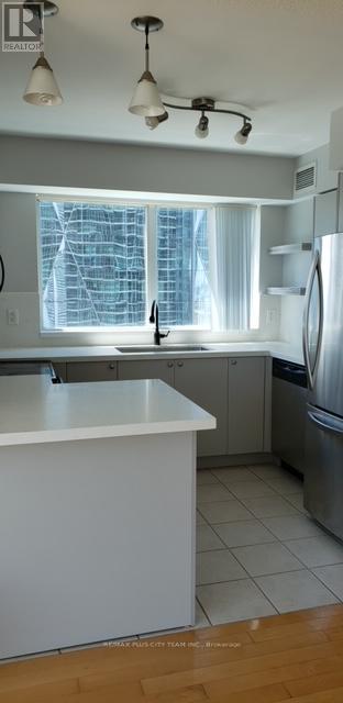 2312 - 18 Yonge Street, Toronto, Ontario  M5E 1Z8 - Photo 8 - C12692026