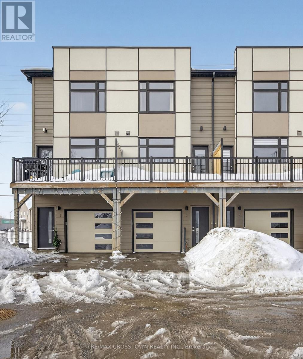 2 - 540 Essa Road, Barrie, Ontario  L4N 9E5 - Photo 1 - S12692134