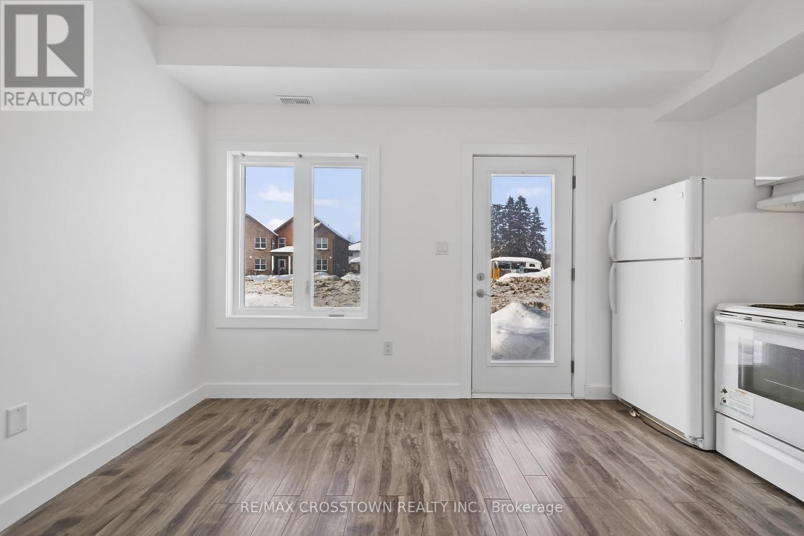 2 - 540 Essa Road, Barrie, Ontario  L4N 9E5 - Photo 38 - S12692134