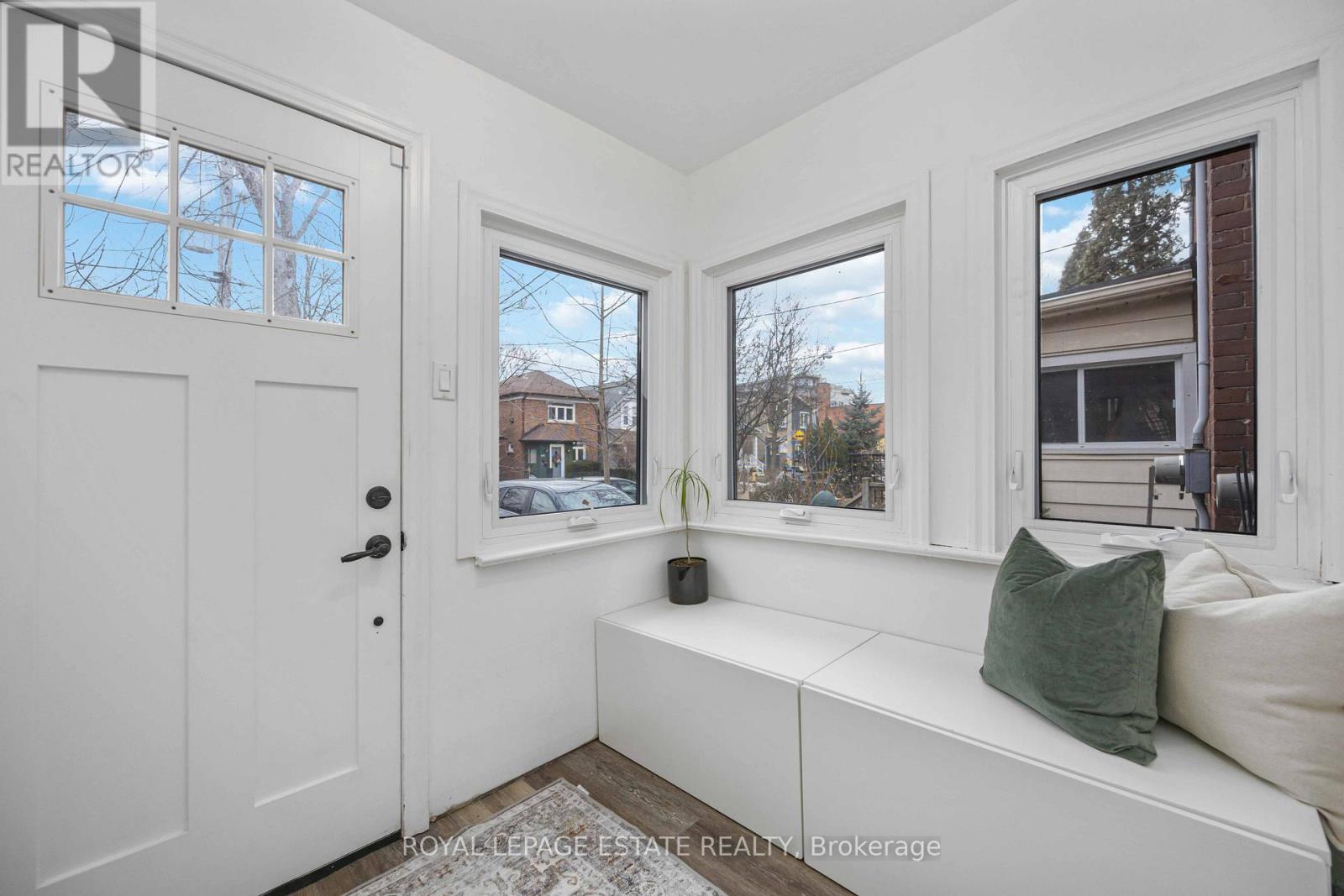 24 Hannaford Street, Toronto, Ontario  M4E 3G7 - Photo 2 - E12692116