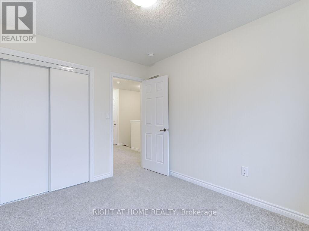 121 Scarletwood Street, Hamilton, Ontario  L8J 0K8 - Photo 35 - X12688118