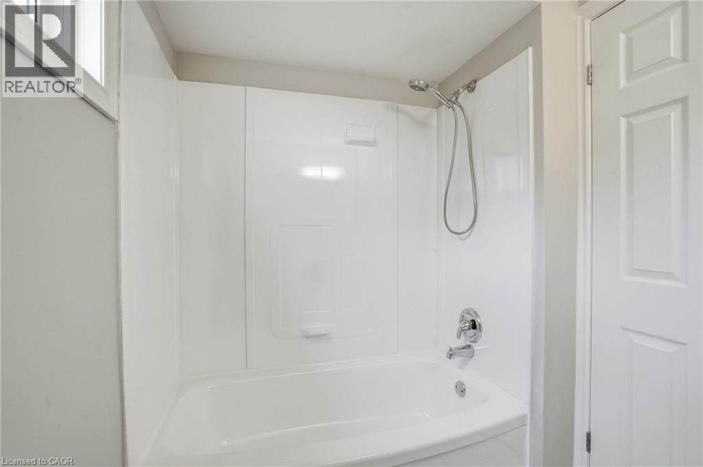 38 Coral Drive, Hamilton, Ontario  L8V 2N5 - Photo 21 - 40798167