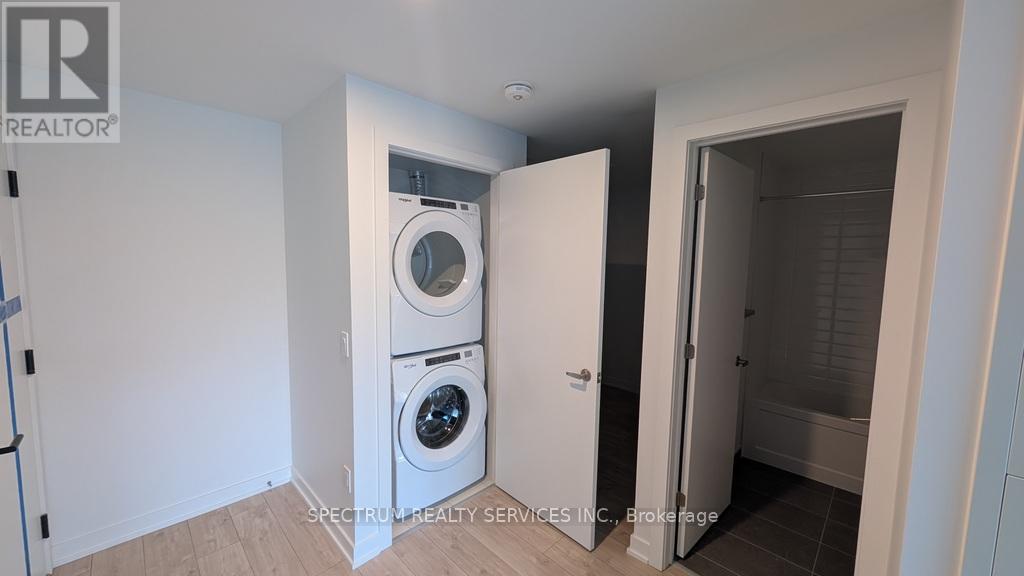 301 - 750 Whitlock Avenue, Milton, Ontario  L9E 2B4 - Photo 12 - W12682476