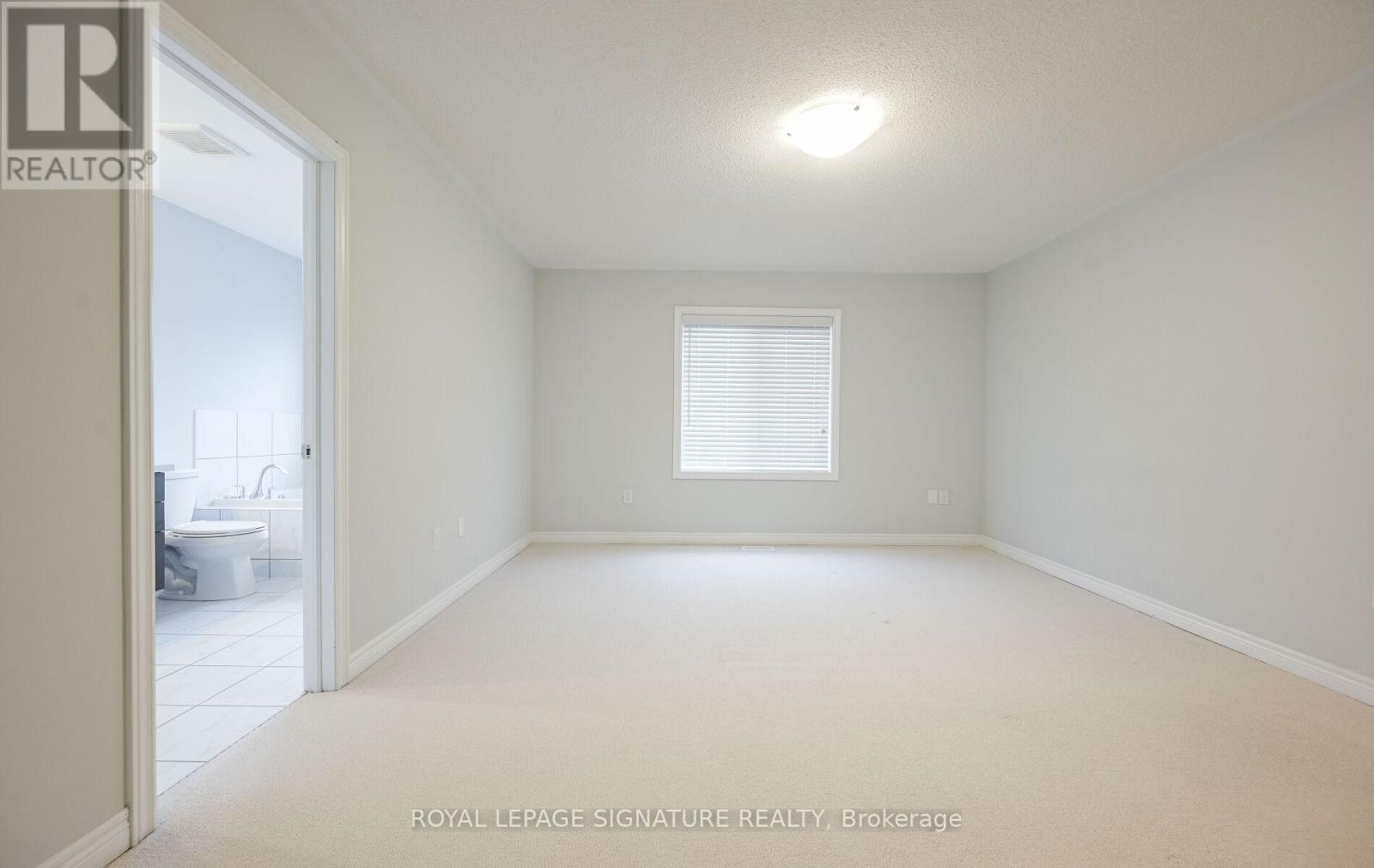 350 Leadwood Gate, Oakville, Ontario  L6M 4M2 - Photo 19 - W12692070