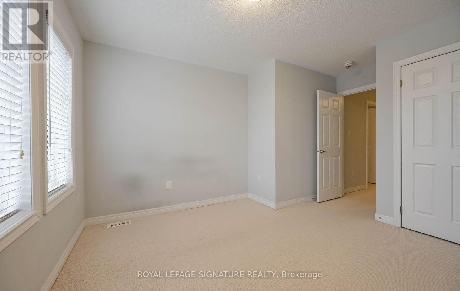 350 Leadwood Gate, Oakville, Ontario  L6M 4M2 - Photo 28 - W12692070