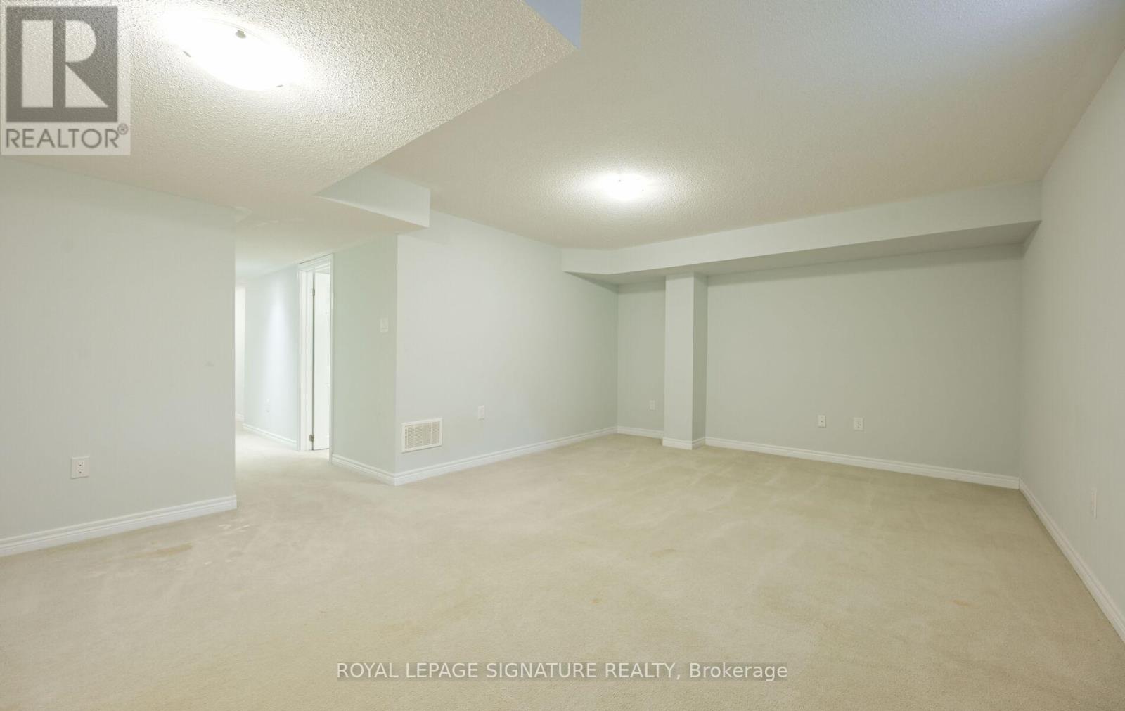 350 Leadwood Gate, Oakville, Ontario  L6M 4M2 - Photo 38 - W12692070