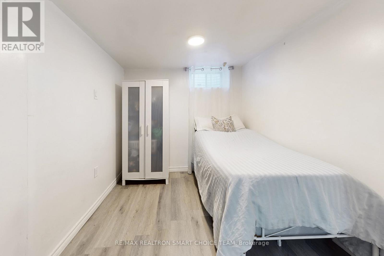 16 Frith Road, Toronto, Ontario  M3N 1G1 - Photo 26 - W12692074