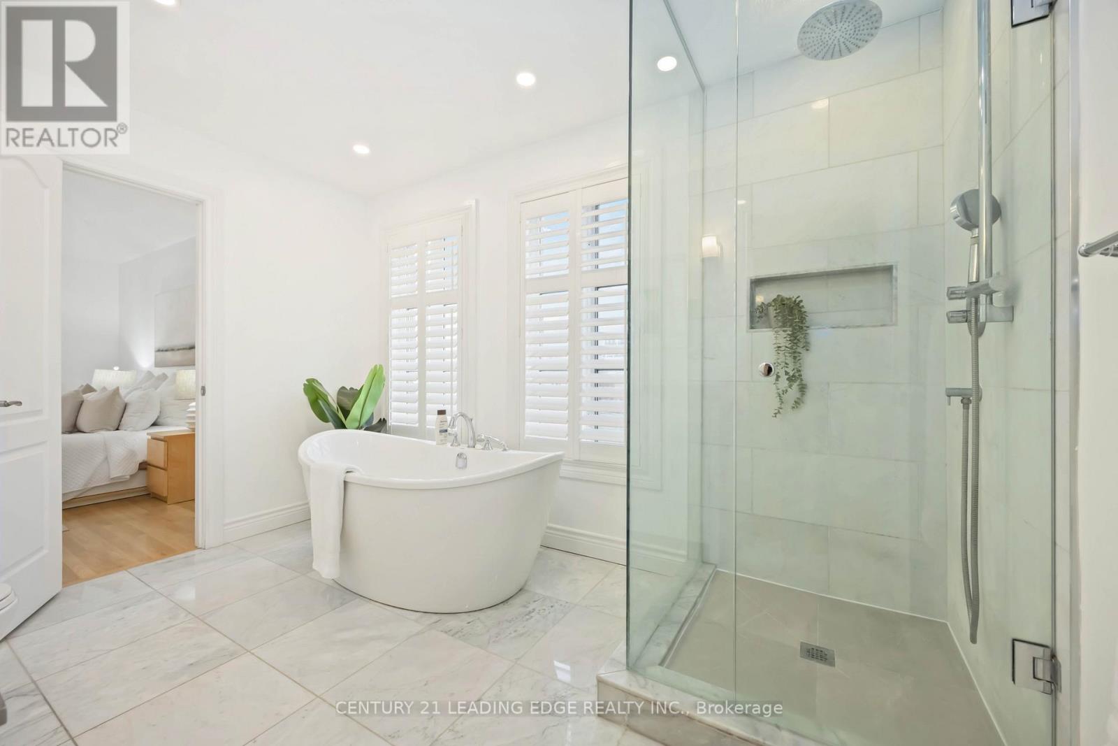 57 - 50 San Remo Terrace, Toronto, Ontario  M8Z 6C6 - Photo 33 - W12692078