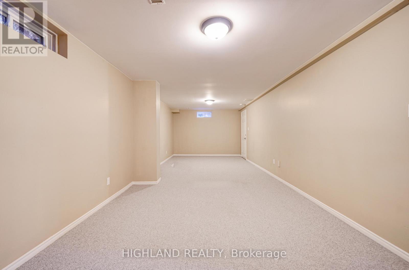 2070 Castlefield Crescent, Oakville, Ontario  L6H 5B3 - Photo 29 - W12692090