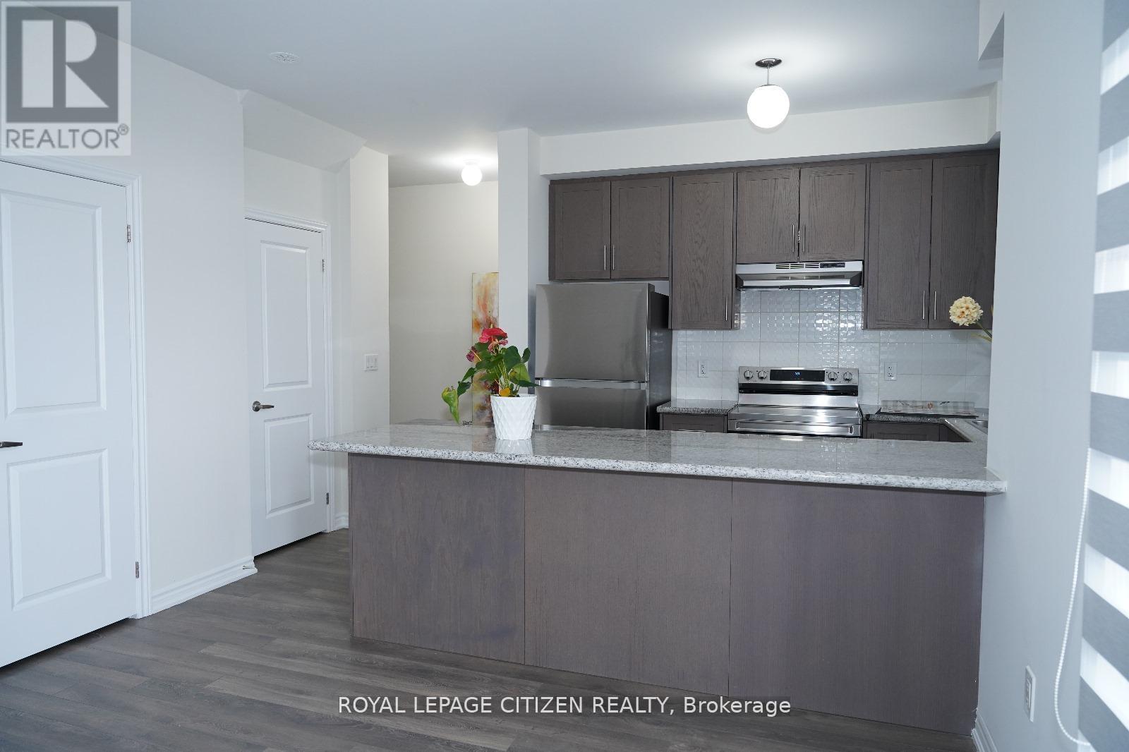 414 - 70 Halliford Place, Brampton, Ontario  L6P 4R1 - Photo 9 - W12692140