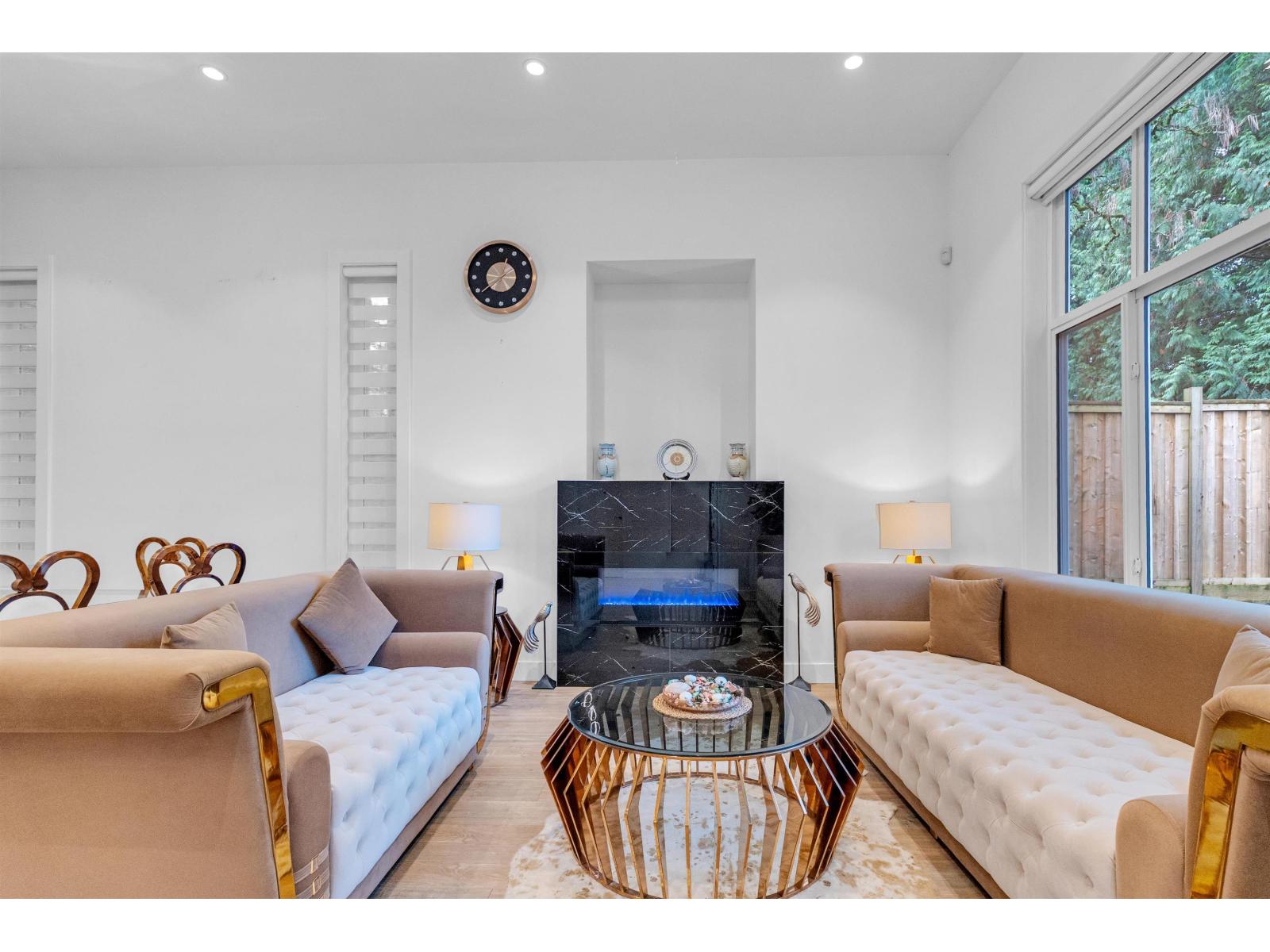 13995 79a Avenue, Surrey, British Columbia  V3W 2Z5 - Photo 7 - R3075509