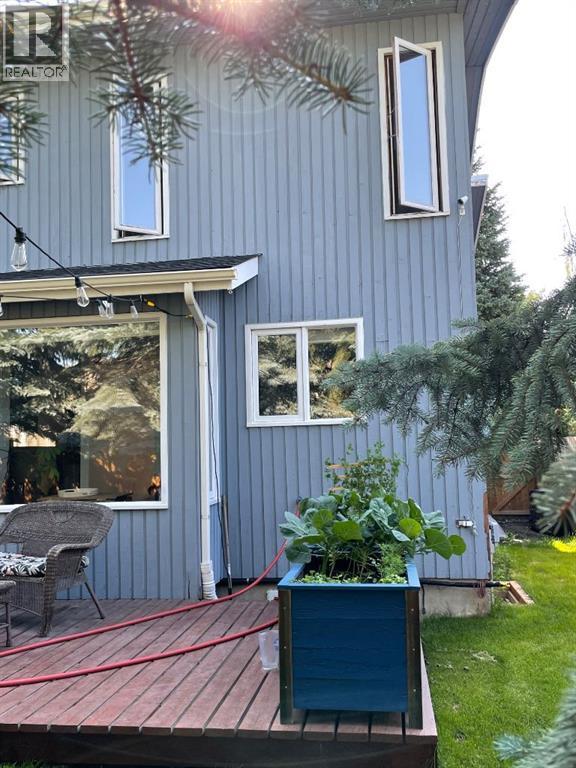 715 Coach Bluff Crescent Sw, Calgary, Alberta  T3H 1A9 - Photo 37 - A2277368