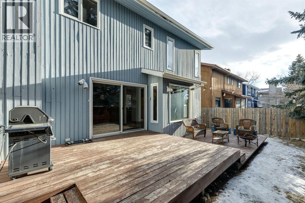 715 Coach Bluff Crescent Sw, Calgary, Alberta  T3H 1A9 - Photo 33 - A2277368