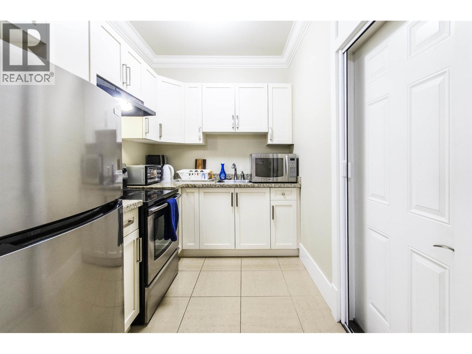 7682 Armstrong Street, Richmond, British Columbia  V6Y 0C5 - Photo 28 - R3078926