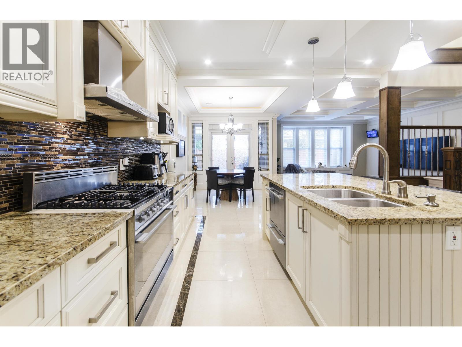 7682 Armstrong Street, Richmond, British Columbia  V6Y 0C5 - Photo 10 - R3078926