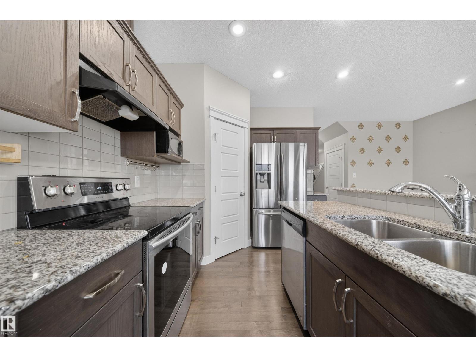 2302 Casey Cr Sw, Edmonton, Alberta  T6W 3M8 - Photo 8 - E4469897