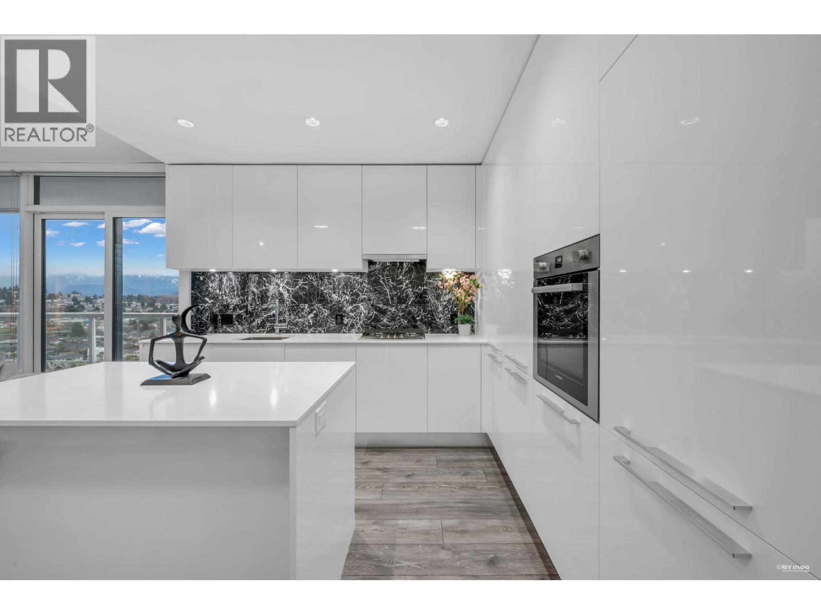 2212 1955 Alpha Way, Burnaby, British Columbia  V5C 0K6 - Photo 9 - R3078377