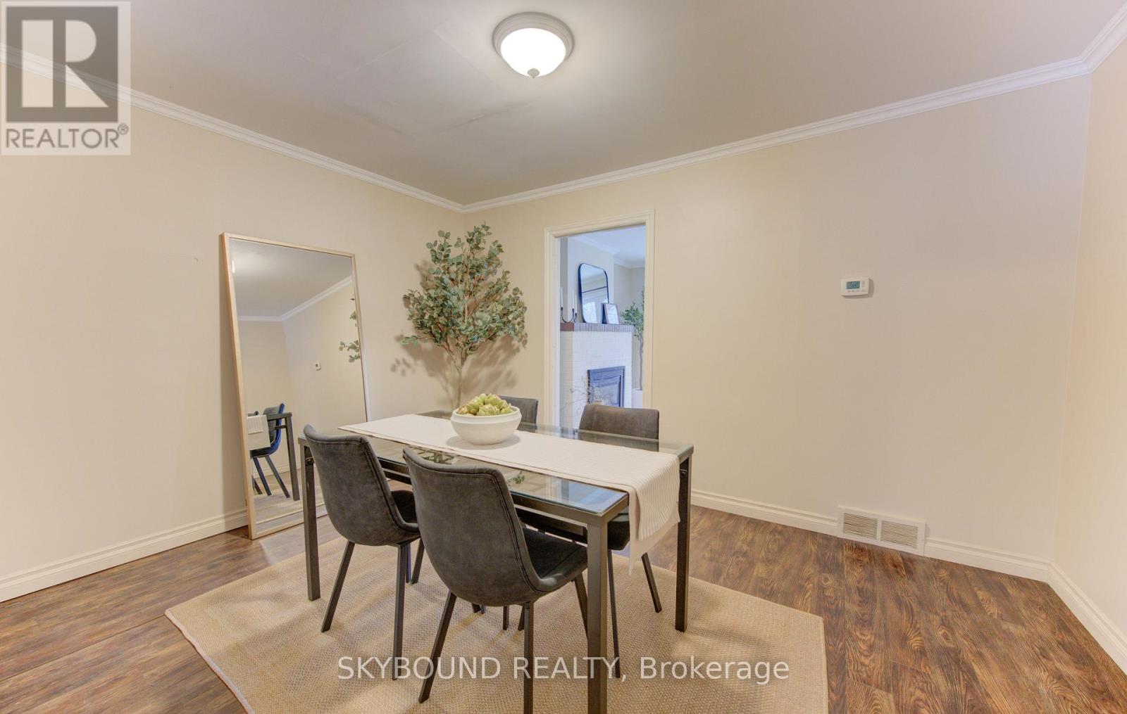 27 - 88 Mcdougall Road, Waterloo, Ontario  N2L 5C5 - Photo 10 - X12692100