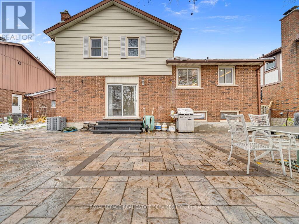 305 Ironwood Road, Guelph, Ontario  N1G 3G2 - Photo 42 - X12692102