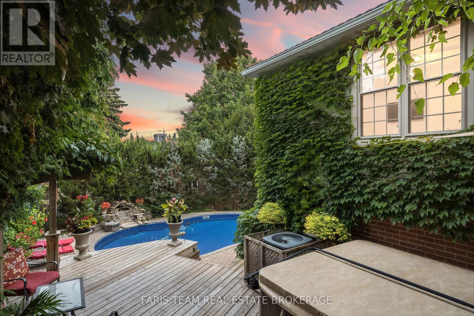 82 Derby Court, Newmarket, Ontario  L3Y 5Z9 - Photo 39 - N12649142