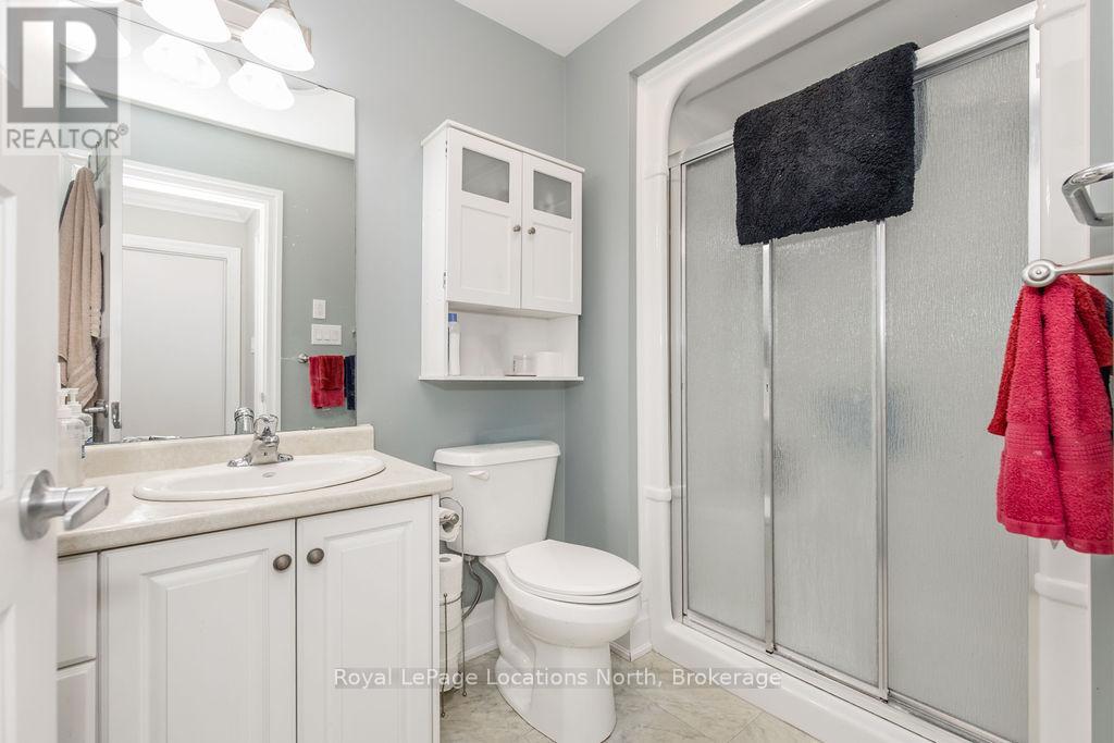 47 Clover Crescent, Wasaga Beach, Ontario  L9Z 0G4 - Photo 16 - S12692294