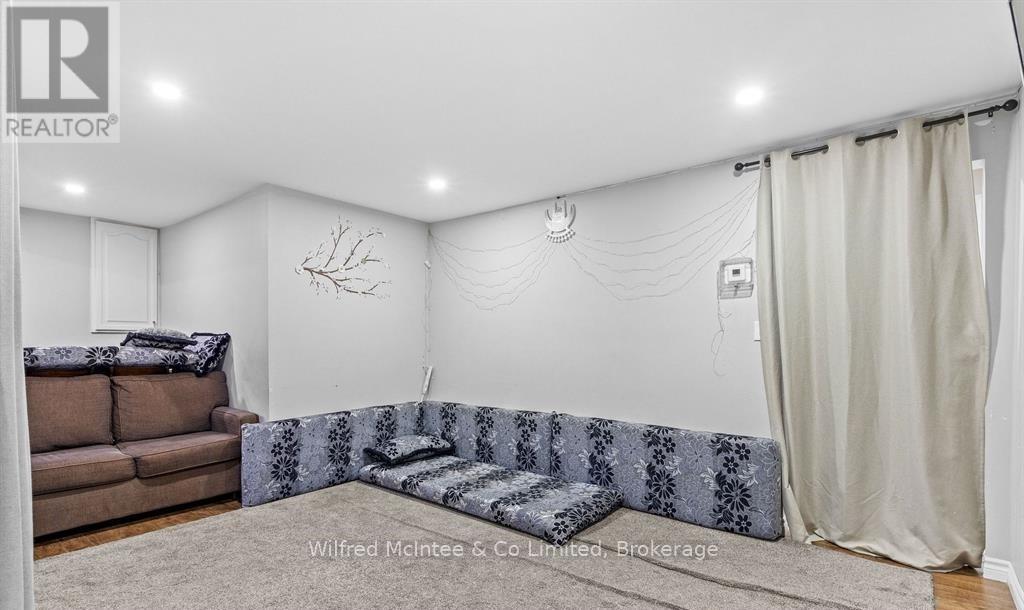 4 Elora Street N, Minto, Ontario  N0G 1Z0 - Photo 26 - X12692318