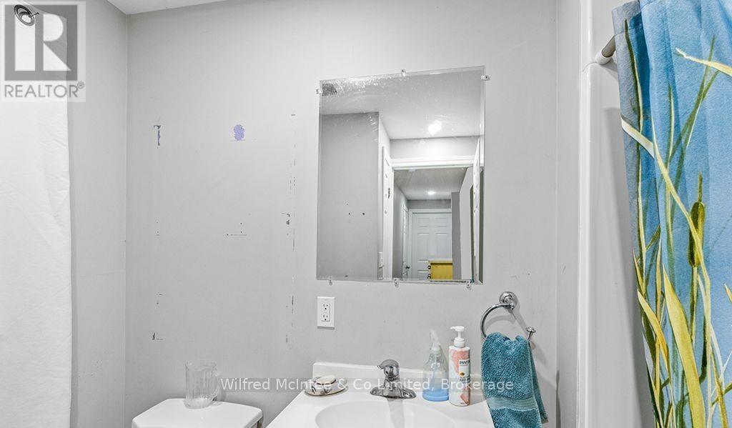 4 Elora Street N, Minto, Ontario  N0G 1Z0 - Photo 32 - X12692318