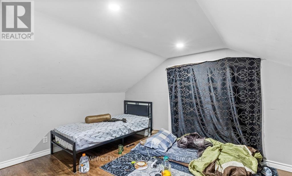 4 Elora Street N, Minto, Ontario  N0G 1Z0 - Photo 35 - X12692318