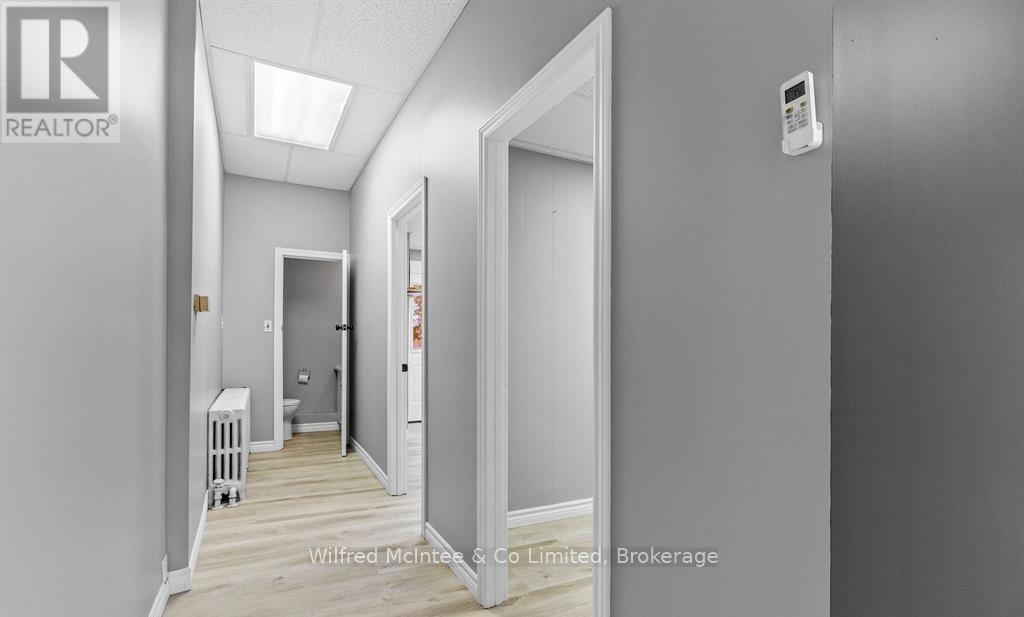 4 Elora Street N, Minto, Ontario  N0G 1Z0 - Photo 40 - X12692318