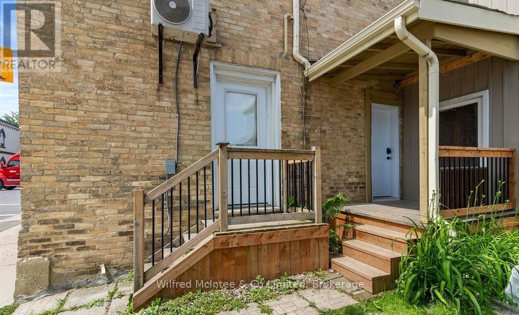 4 Elora Street N, Minto, Ontario  N0G 1Z0 - Photo 42 - X12692318