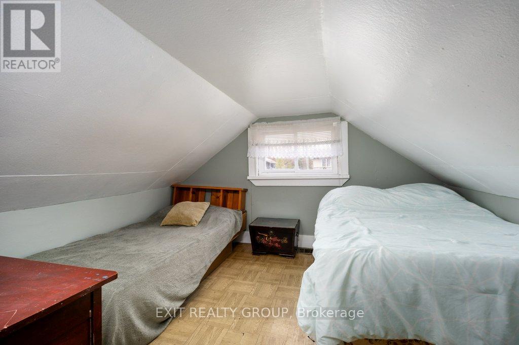 294 Durham Street S, Centre Hastings, Ontario  K0K 2K0 - Photo 14 - X12692324